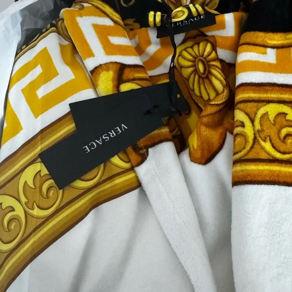Versace Gold and White Baroque robe - Picture 2 of 4